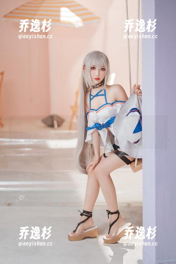 面饼仙儿 我在面饼仙儿的制服写真里,怎么感觉自己失态了?