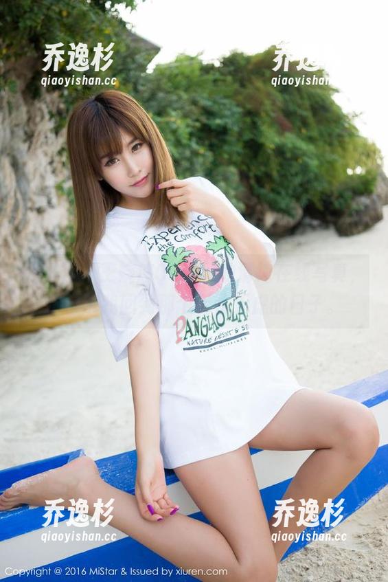 魅妍社 - 王婉悠Queen的清纯在线写真，仿佛带我回到那个无忧无虑的日子。