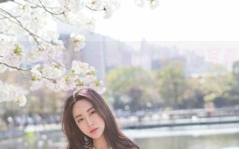 魅妍社 – 看完黄乐然的旗袍私房写真，心里琢磨着是该上点新衣服了。