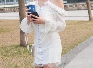 魔镜街拍陪你喝咖啡的最新合集:可别被你的表情销量了!